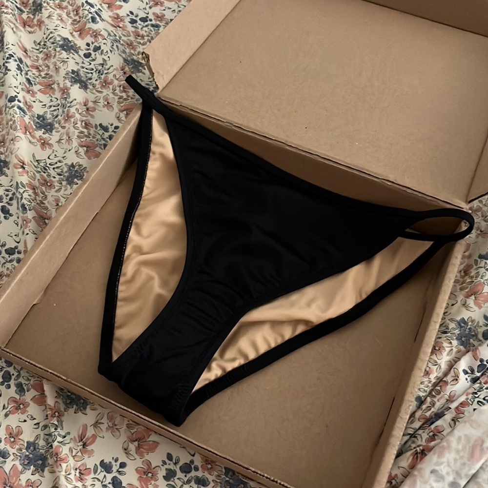 NWT Nu Swim Cleo Bottom